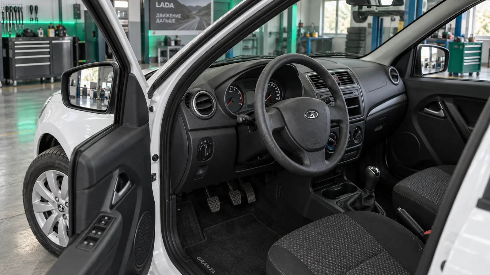 Тяжело крутится руль на Lada Granta